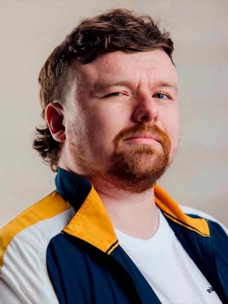 Aaron McCann : Momentum