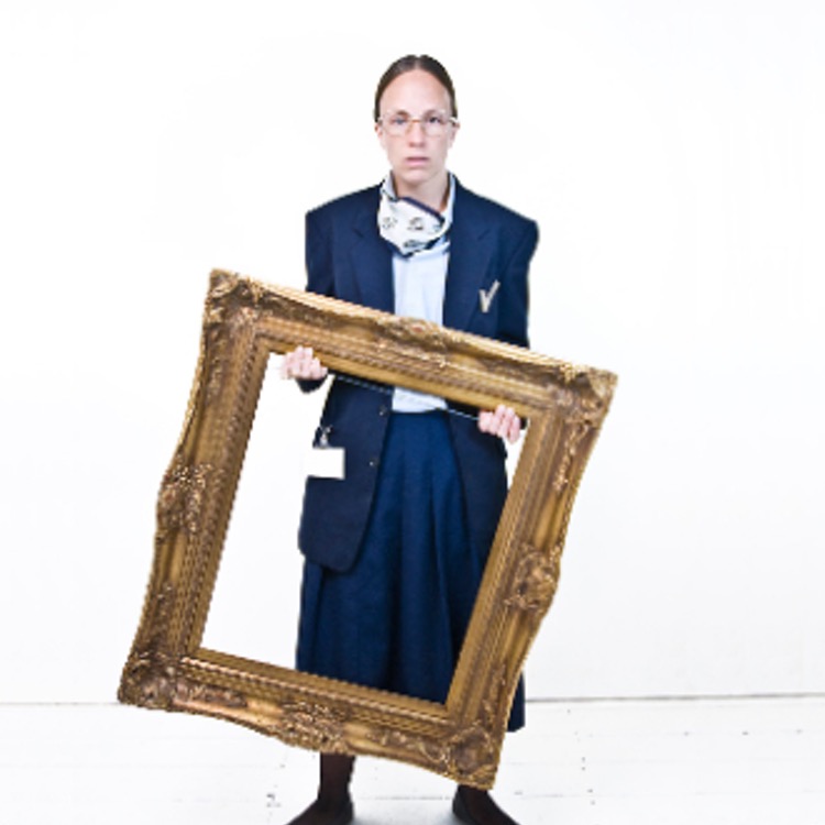 I’m not sure I’ll ever look at gallery or museum security in the same way again