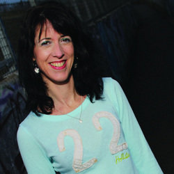 Sally-Anne Hayward: The Inbetweeny Lady