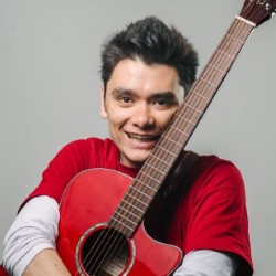 Rik Carranza: Charming