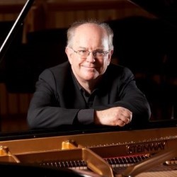 Legendary Pianist Julian Jacobson Returns with Great Classics
