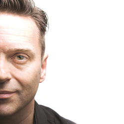 Phil Nichol: The Weary Land